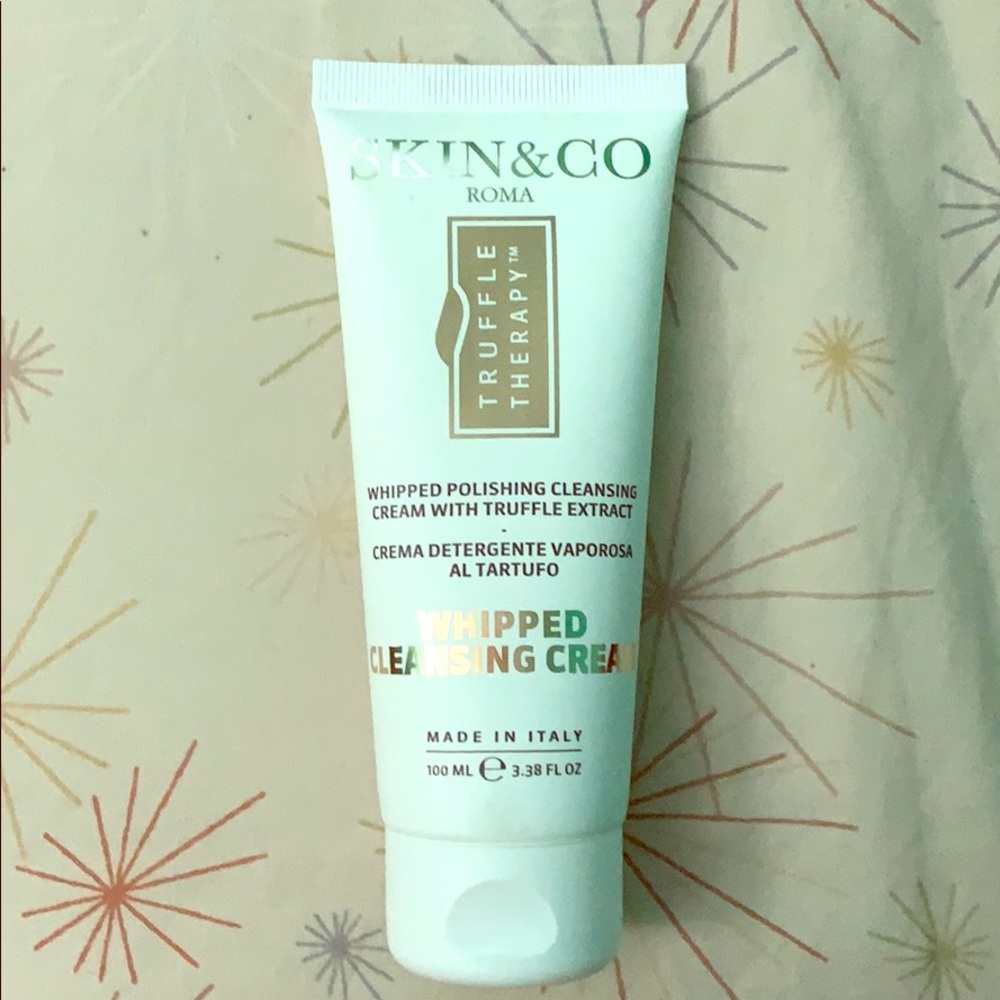 Truffle therapy whipped cleansing cream